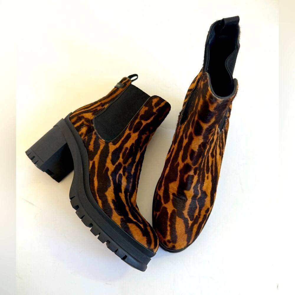 Prada Black Brown Calf Hair Leopard Print Lug Sole Chelsea Ankle boots EU 39 - Picture 2 of 12